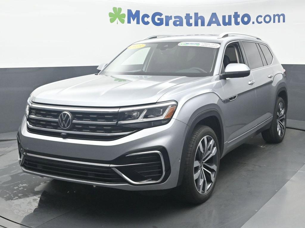 2023 Volkswagen Atlas Vehicle Photo in Marion, IA 52302