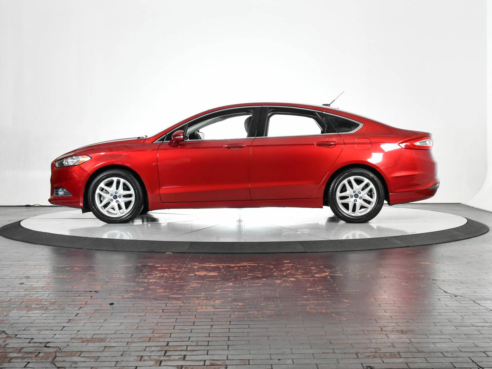 2014 Ford Fusion Vehicle Photo in DALLAS, TX 75235