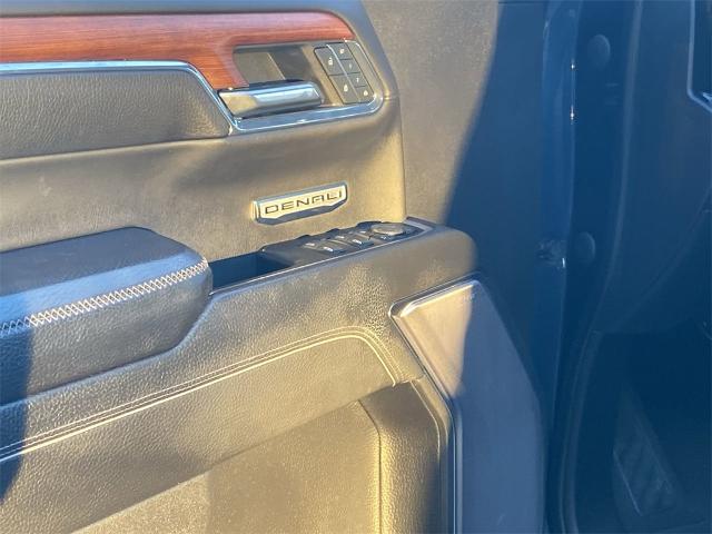 2022 GMC Sierra 1500 Vehicle Photo in GOODYEAR, AZ 85338-1310