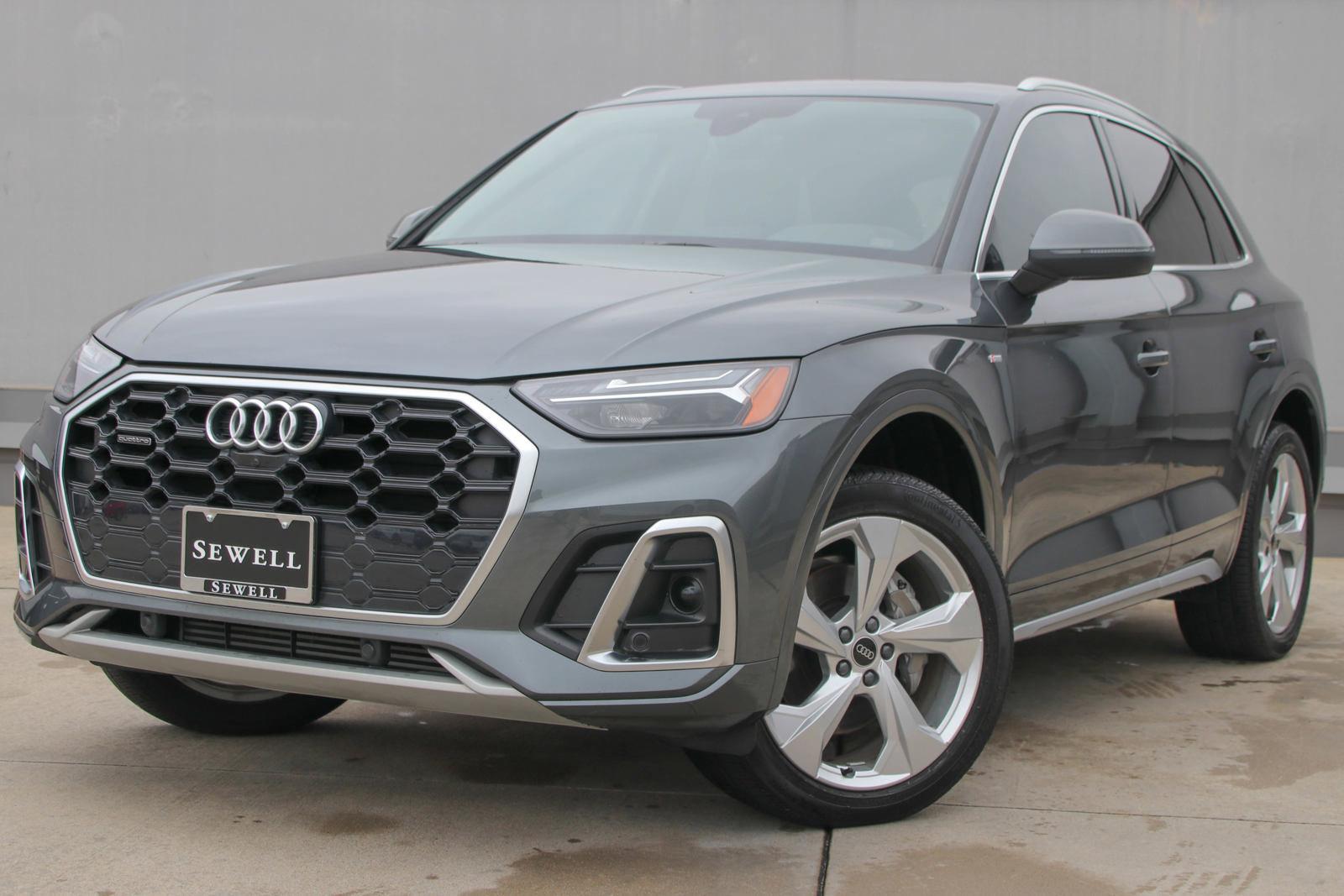 2024 Audi Q5 Vehicle Photo in SUGAR LAND, TX 77478