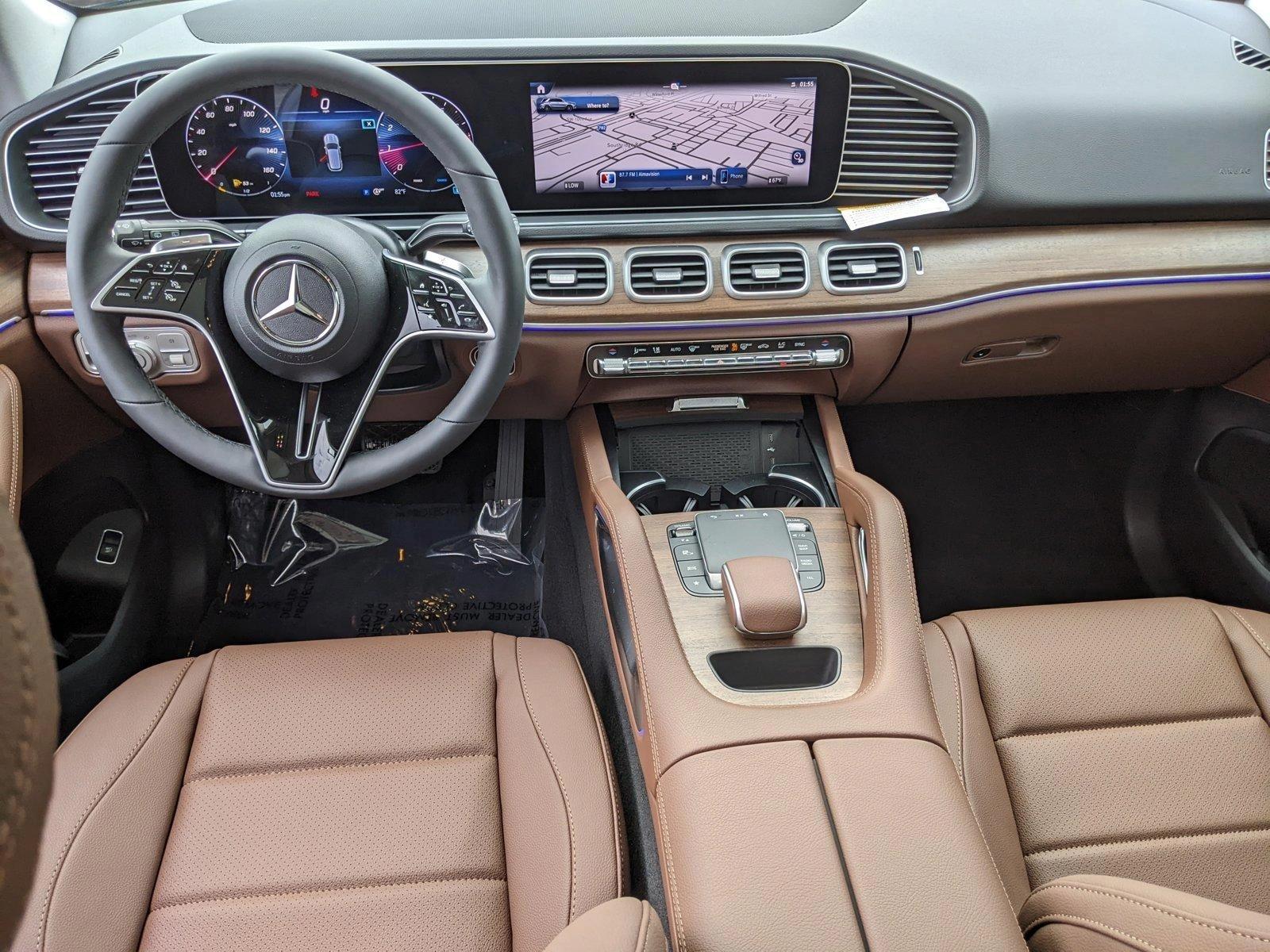 2024 Mercedes-Benz GLE Vehicle Photo in Delray Beach, FL 33444