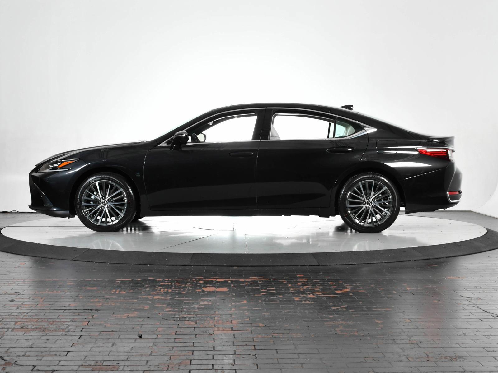 2025 Lexus ES 300h Vehicle Photo in DALLAS, TX 75235