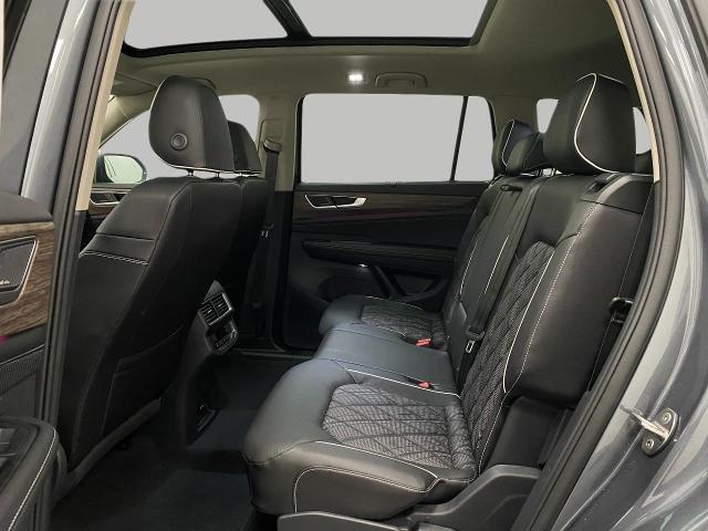 2025 Volkswagen Atlas Vehicle Photo in Appleton, WI 54913