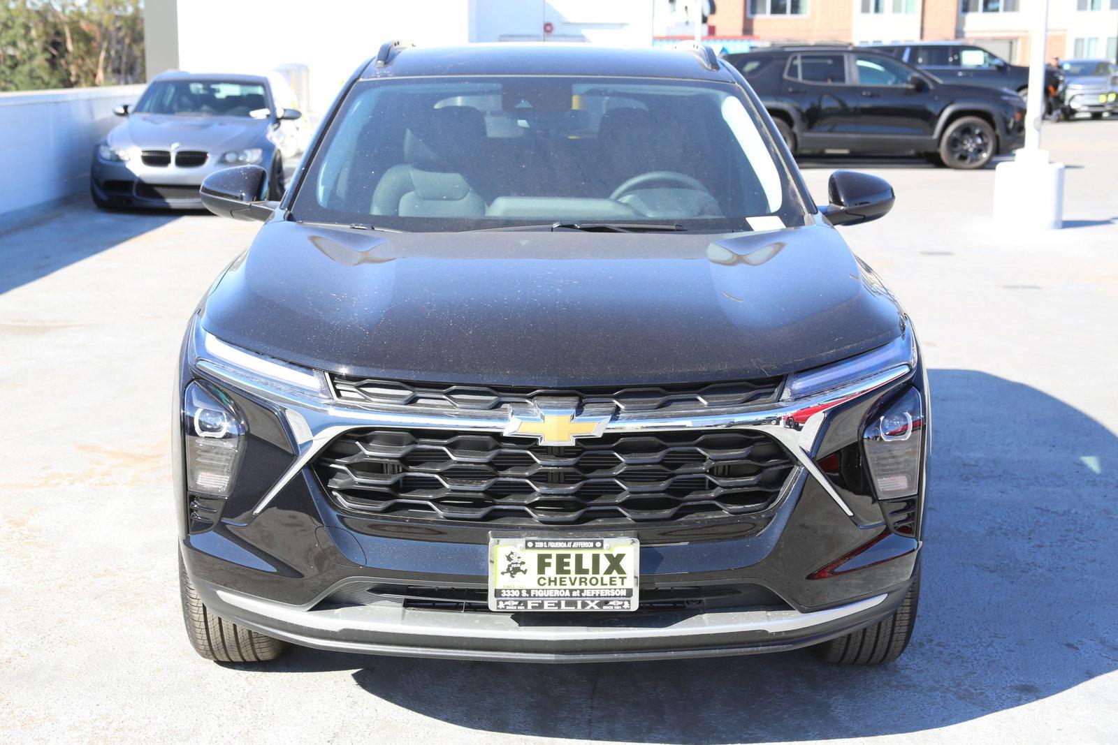 2025 Chevrolet Trax Vehicle Photo in LOS ANGELES, CA 90007-3794