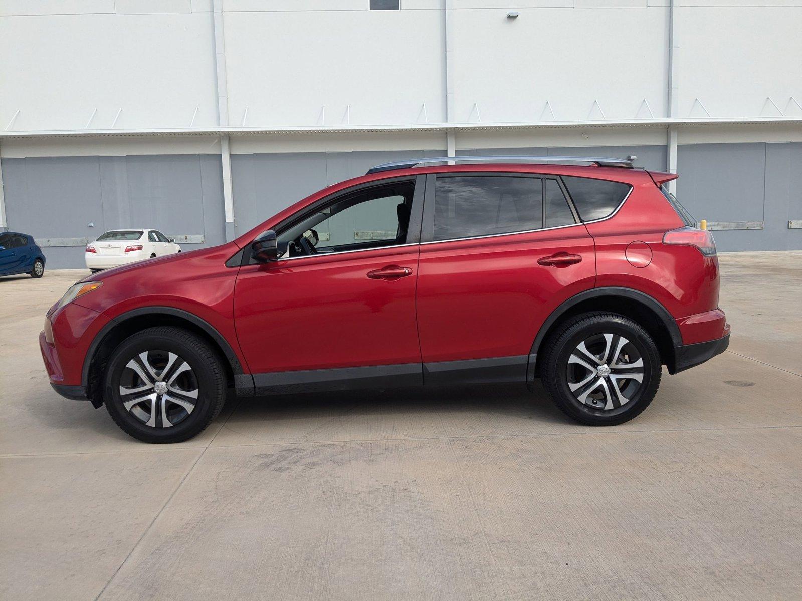 2017 Toyota RAV4 Vehicle Photo in Winter Park, FL 32792