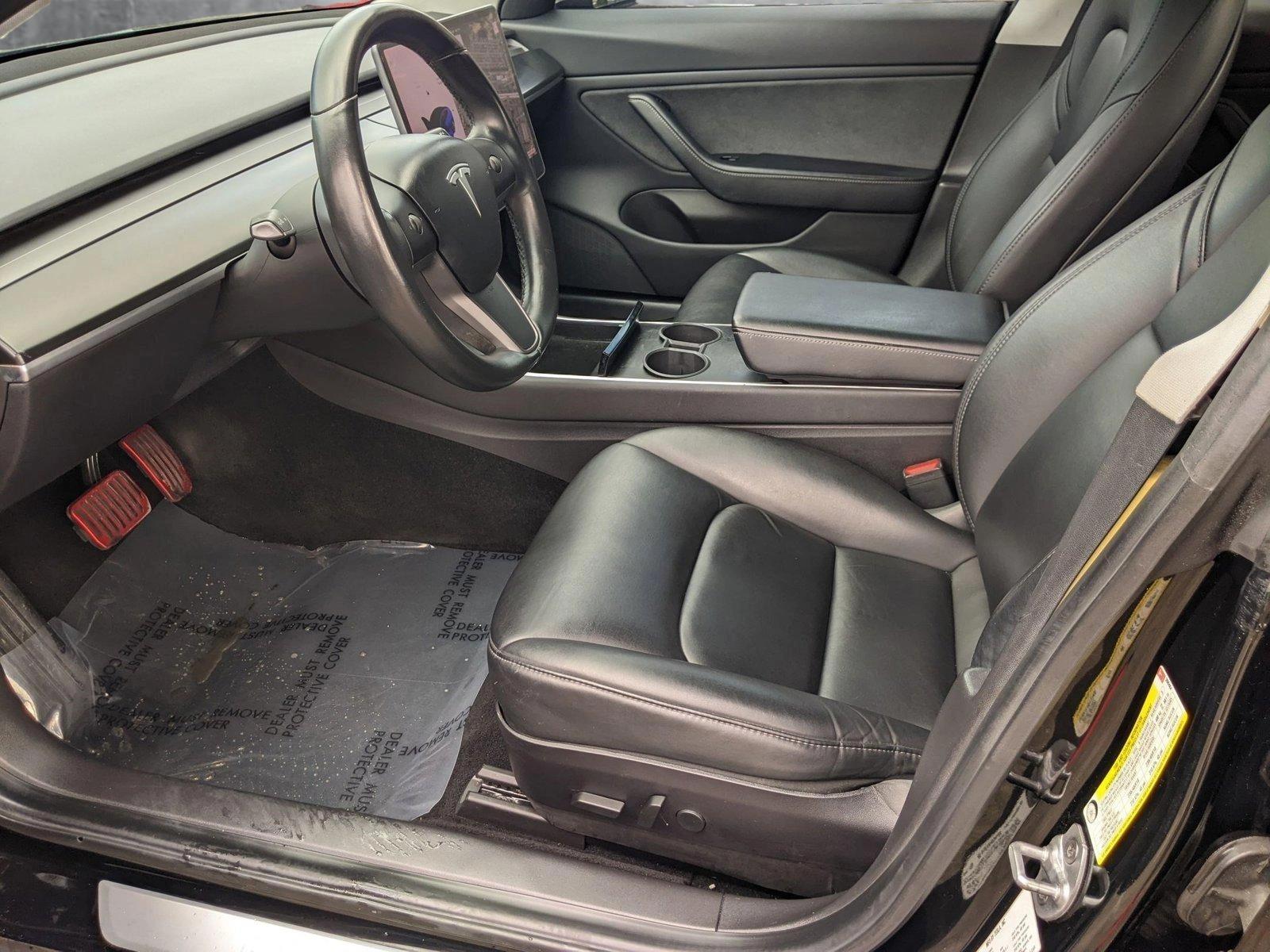 2019 Tesla Model 3 Vehicle Photo in PEMBROKE PINES, FL 33024-6534