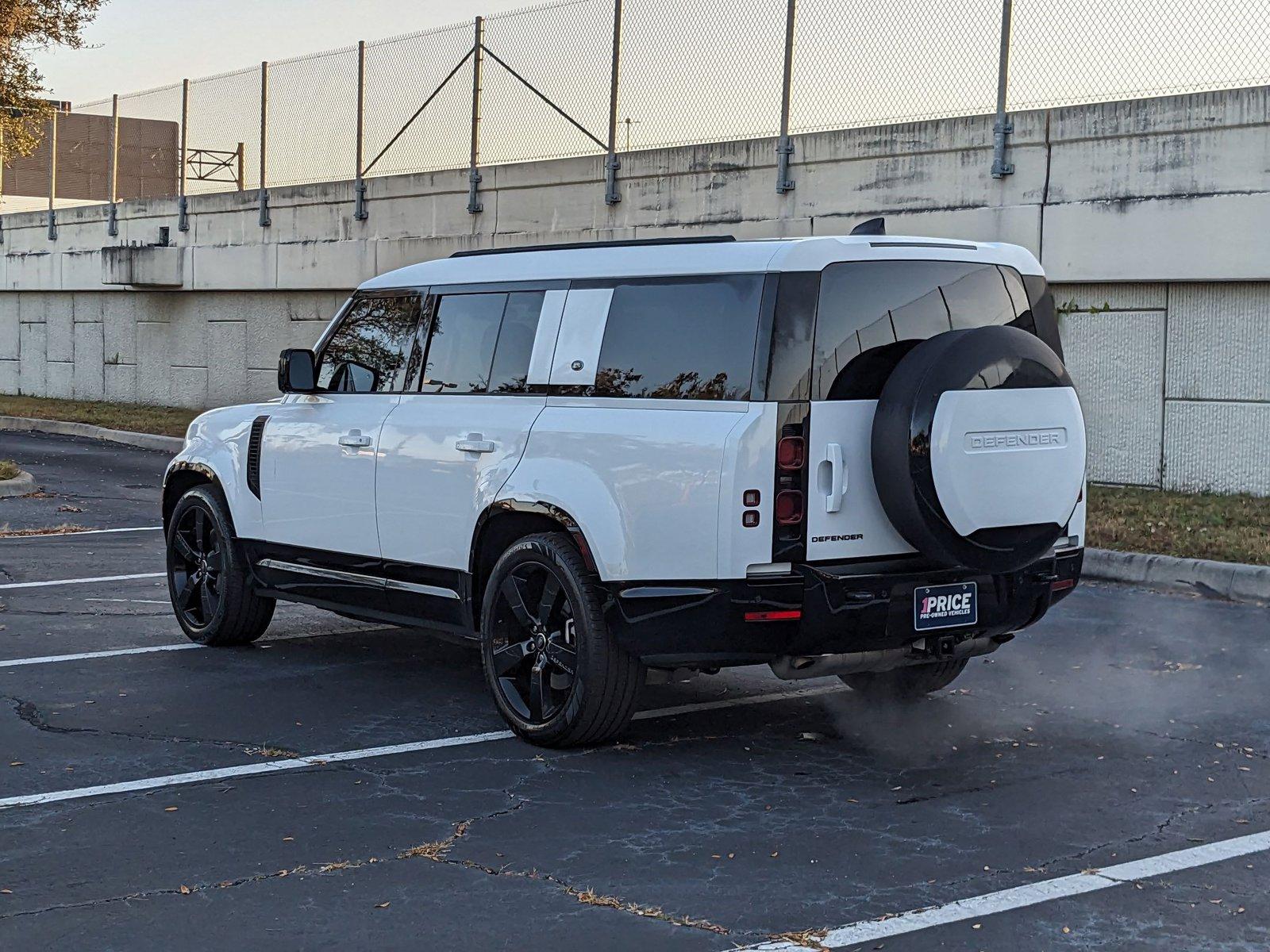 2024 Land Rover Defender Vehicle Photo in Sanford, FL 32771