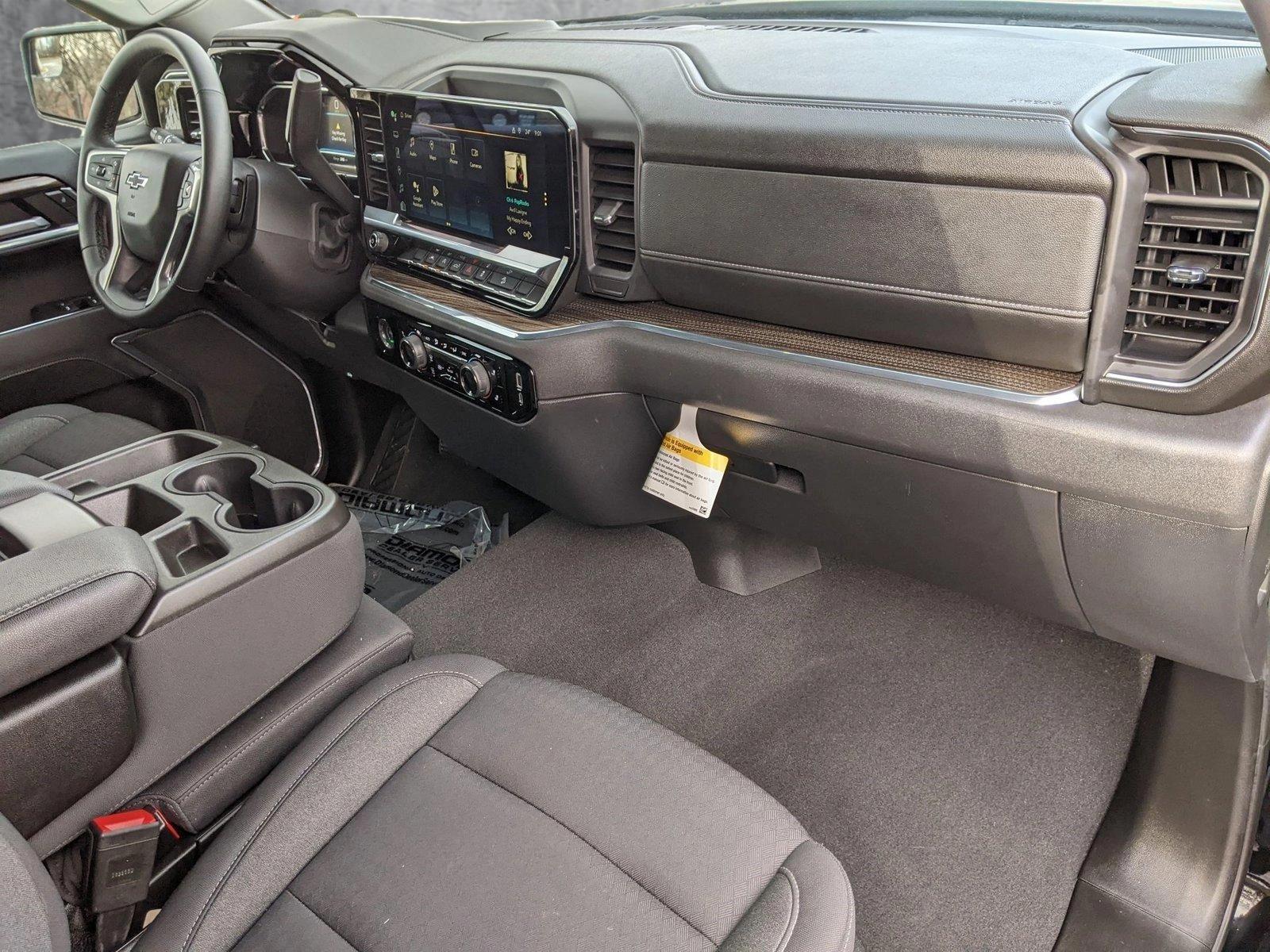 2023 Chevrolet Silverado 1500 Vehicle Photo in TIMONIUM, MD 21093-2300