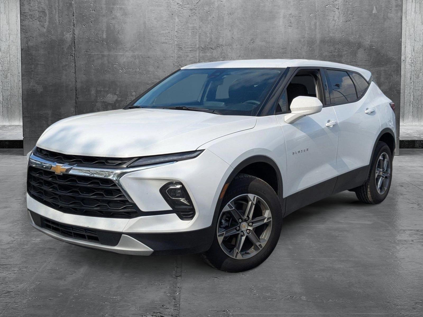 2025 Chevrolet Blazer Vehicle Photo in MIAMI, FL 33134-2699