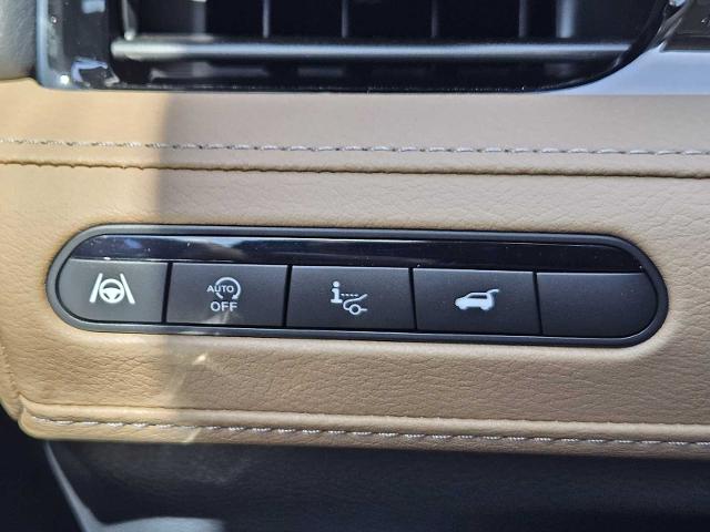 2025 INFINITI QX80 Vehicle Photo in Fort Worth, TX 76132