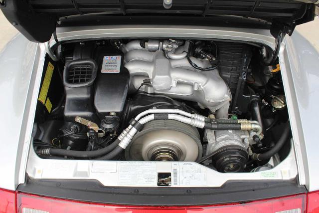 1997 Porsche 911 Carrera Vehicle Photo in HOUSTON, TX 77090