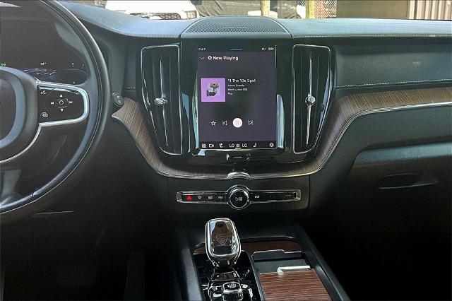 2022 Volvo XC60 Vehicle Photo in Houston, TX 77007