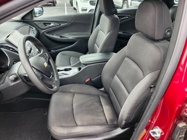 2020 Chevrolet Malibu Vehicle Photo in GREEN BAY, WI 54304-5303