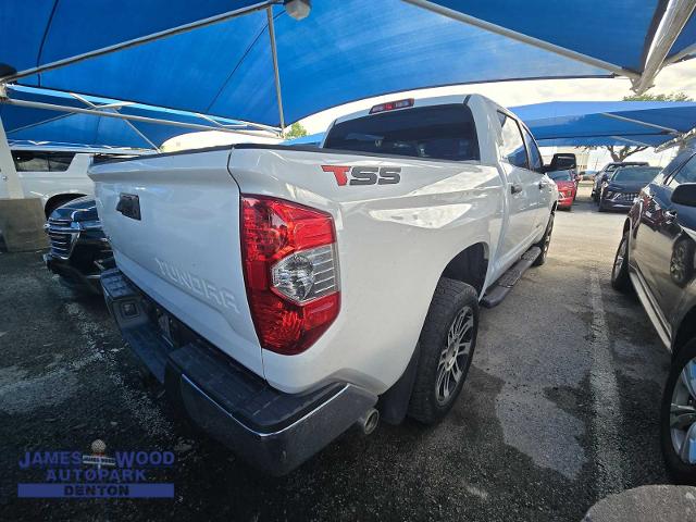 2014 Toyota Tundra 4WD Truck Vehicle Photo in DENTON, TX 76210-9321