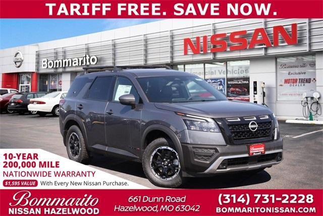 2025 Nissan Pathfinder Vehicle Photo in Hazelwood, MO 63042