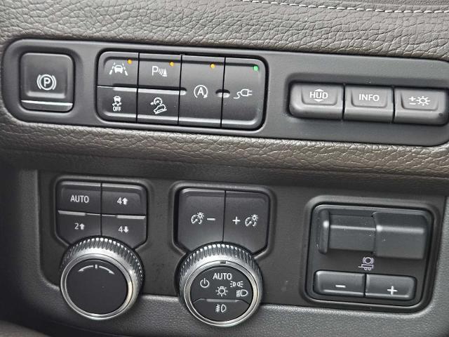 2021 GMC Yukon Vehicle Photo in Fort Worth, TX 76132