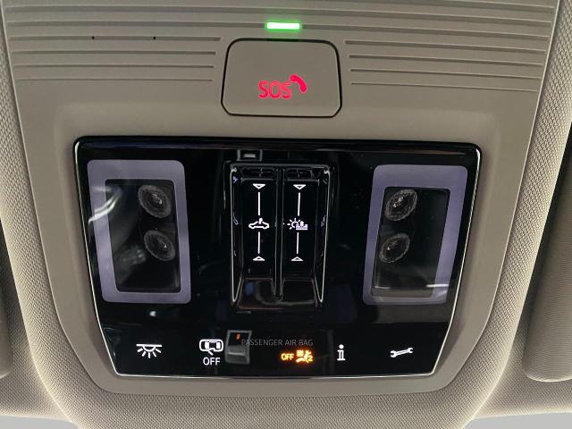 2025 Volkswagen Atlas Vehicle Photo in Appleton, WI 54913