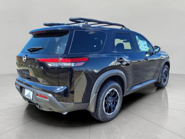 2025 Nissan Pathfinder Vehicle Photo in Oshkosh, WI 54904