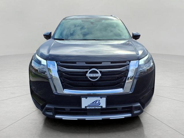 2025 Nissan Pathfinder Vehicle Photo in Oshkosh, WI 54904