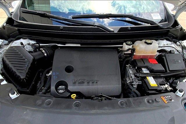 2024 Buick Enclave Vehicle Photo in TOPEKA, KS 66609-0000