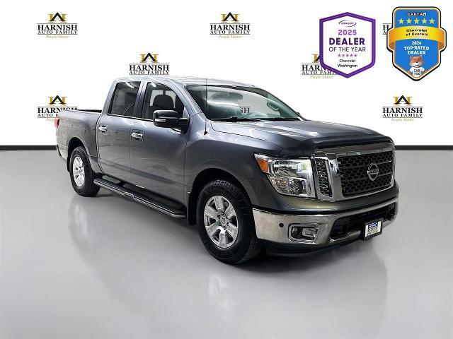 2018 Nissan Titan Vehicle Photo in EVERETT, WA 98203-5662