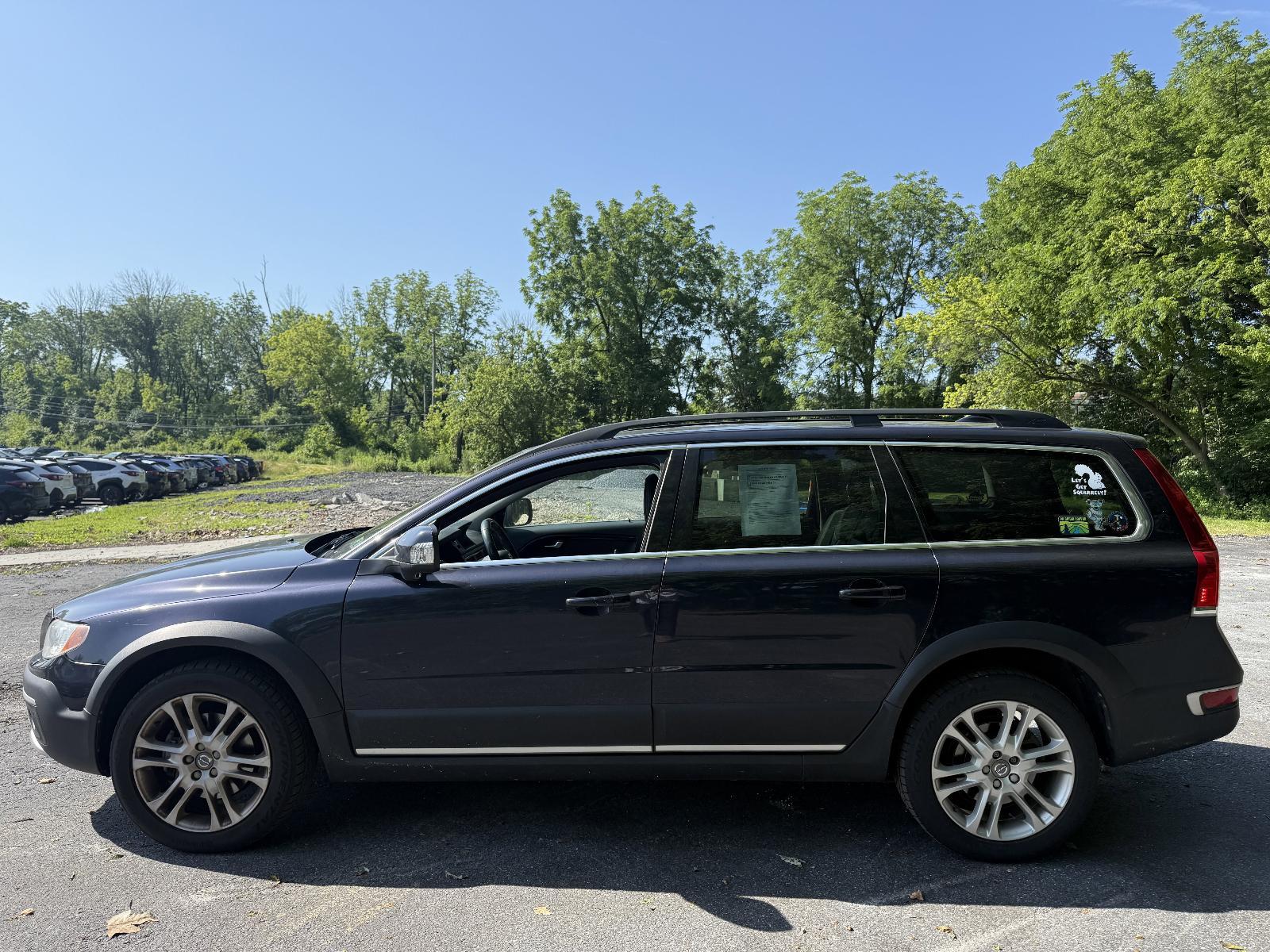 2016 Volvo XC70 Vehicle Photo in Harrisburg, PA 17111