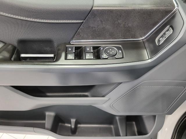 2024 Ford F-150 Vehicle Photo in Oshkosh, WI 54901