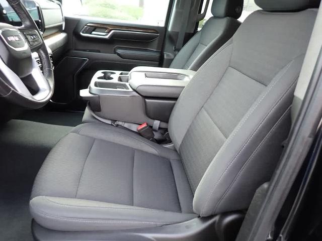 2022 GMC Sierra 1500 Vehicle Photo in ZELIENOPLE, PA 16063-2910