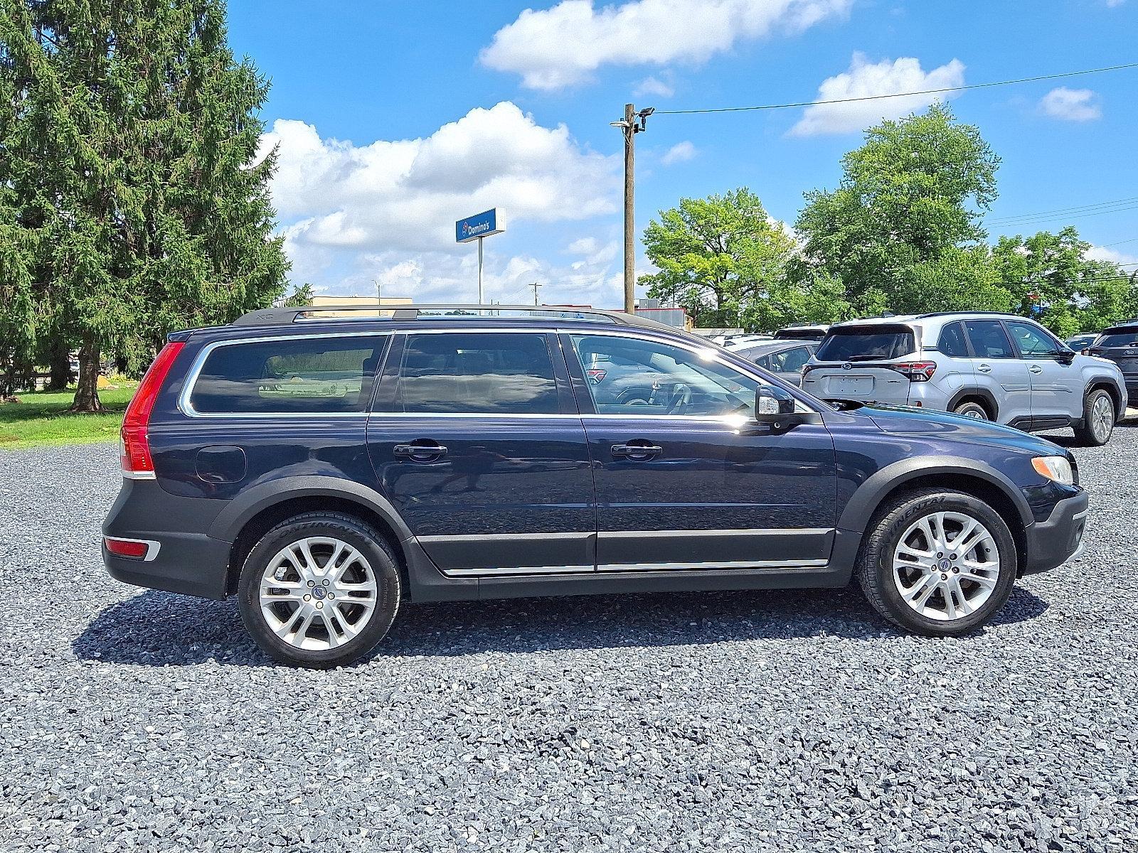2016 Volvo XC70 Vehicle Photo in Harrisburg, PA 17111