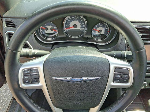 2013 Chrysler 200 Vehicle Photo in WATERTOWN, CT 06795-3318