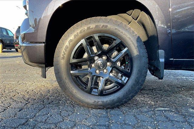 2024 Chevrolet Silverado 1500 Vehicle Photo in INDEPENDENCE, MO 64055-1314