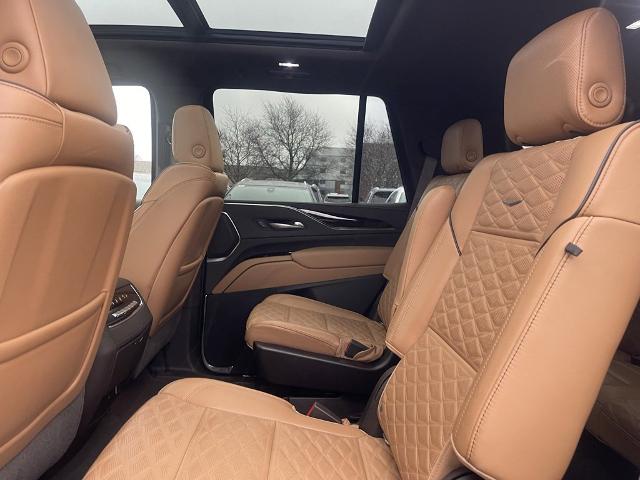 2021 Cadillac Escalade Vehicle Photo in BEACHWOOD, OH 44122-4298