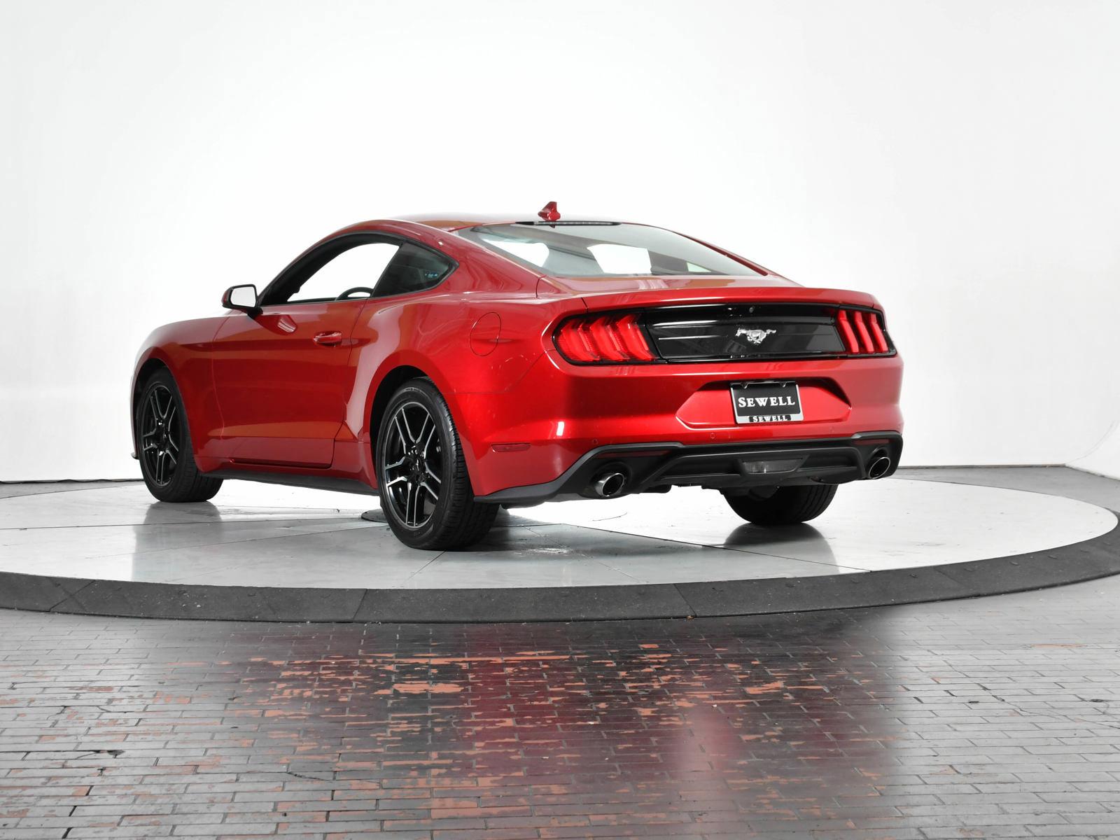 2021 Ford Mustang Vehicle Photo in DALLAS, TX 75235