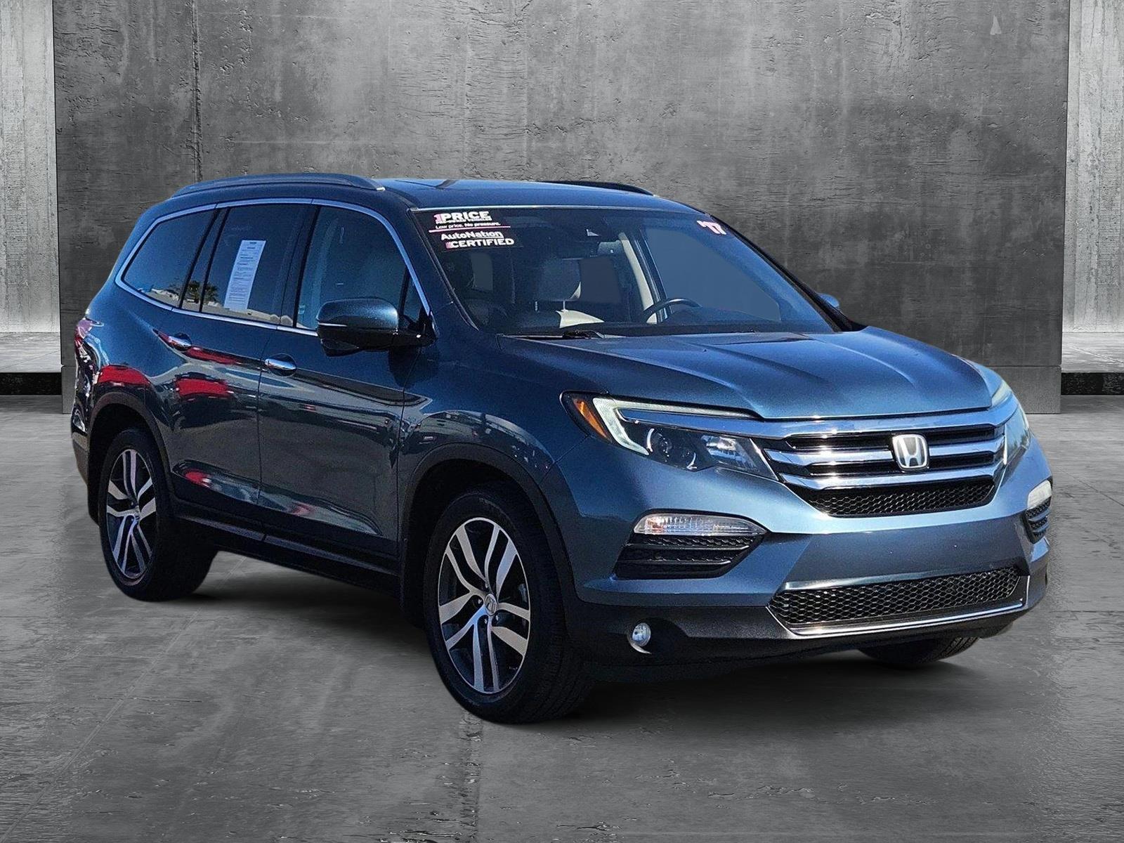 2017 Honda Pilot Vehicle Photo in MESA, AZ 85206-4395