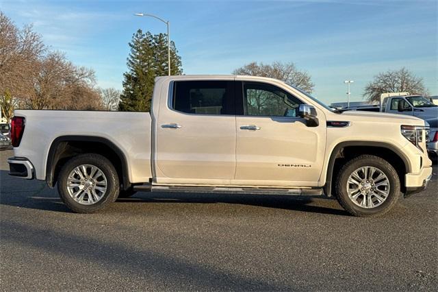 2025 GMC Sierra 1500 Vehicle Photo in ELK GROVE, CA 95757-8703