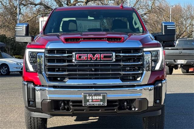 2025 GMC Sierra 2500 HD Vehicle Photo in ELK GROVE, CA 95757-8703