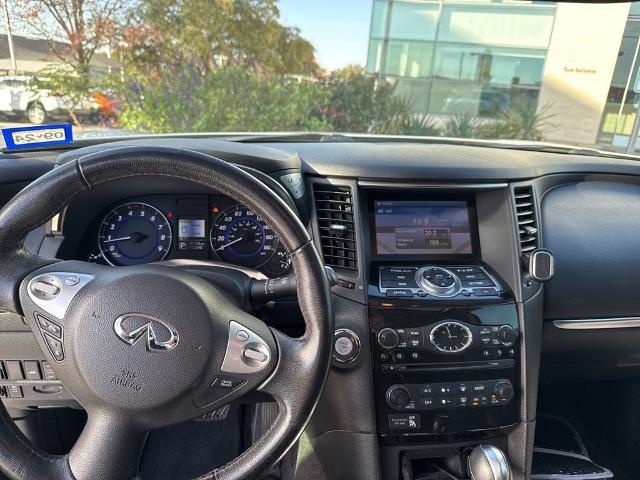 2017 INFINITI QX70 Vehicle Photo in San Antonio, TX 78230