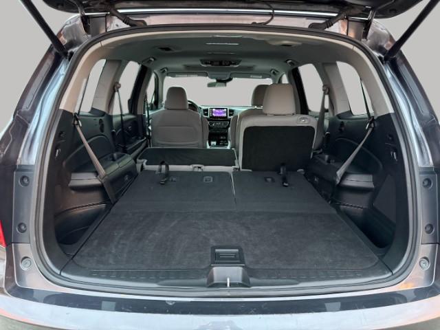 2018 Honda Pilot Vehicle Photo in Oshkosh, WI 54904