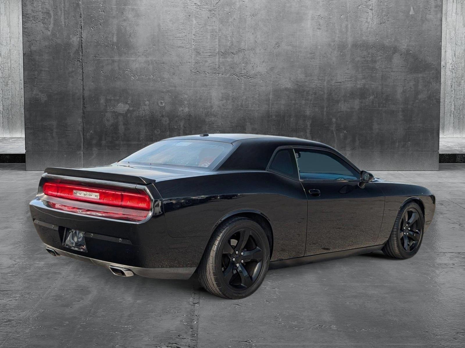 2014 Dodge Challenger Vehicle Photo in St. Petersburg, FL 33713