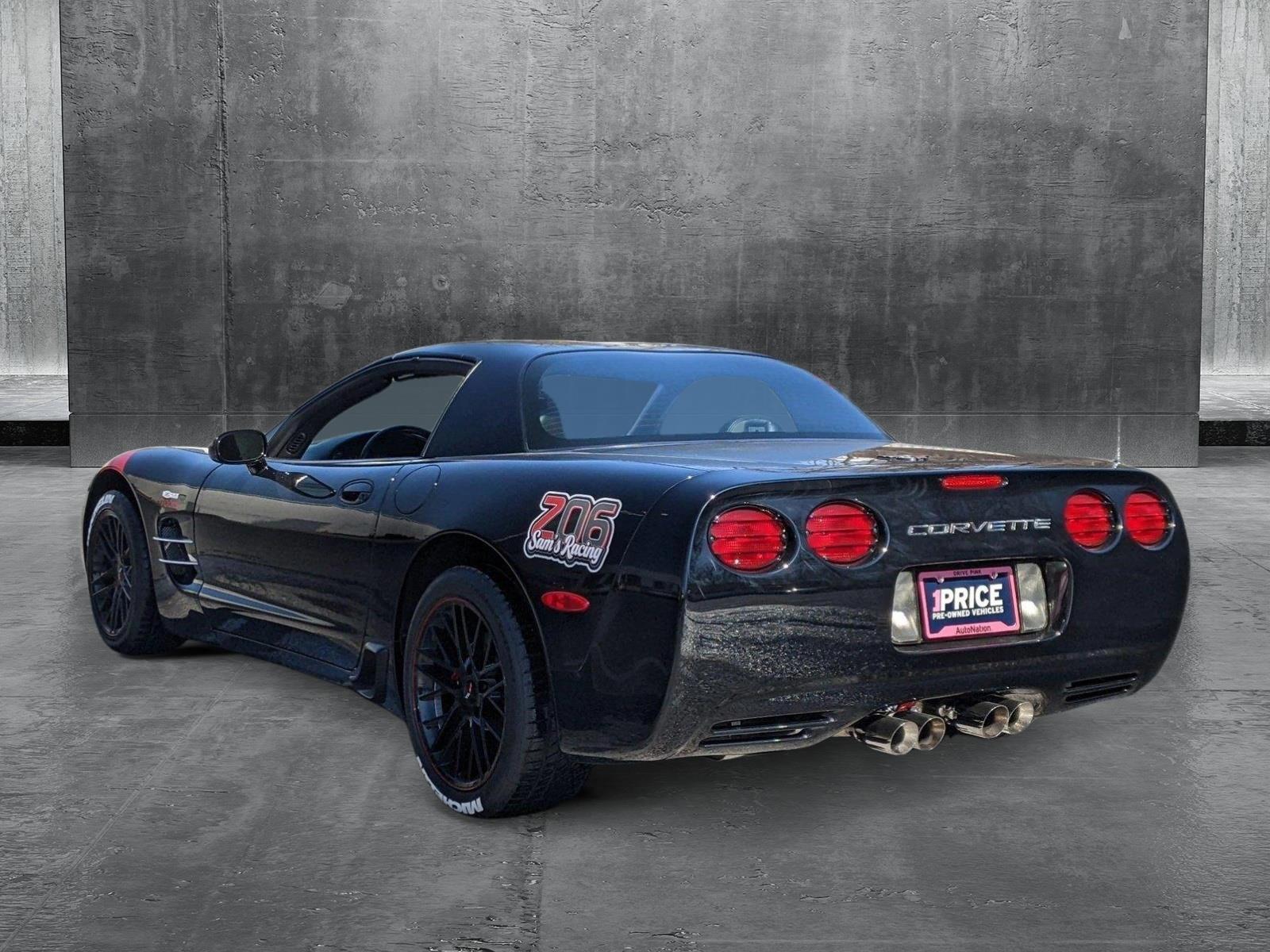 2002 Chevrolet Corvette Vehicle Photo in TIMONIUM, MD 21093-2300