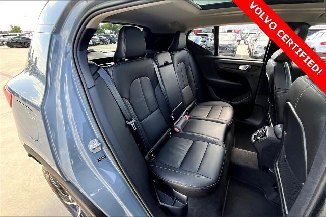 2023 Volvo XC40 Vehicle Photo in Grapevine, TX 76051
