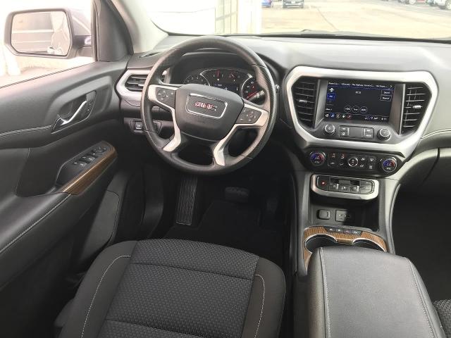 2023 GMC Acadia Vehicle Photo in GREEN BAY, WI 54303-3330