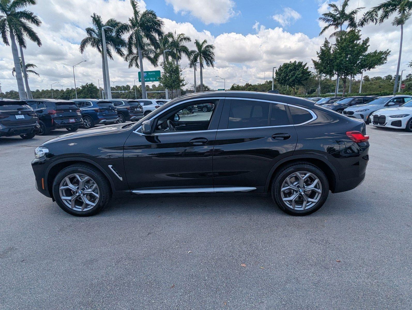 2022 BMW X4 xDrive30i Vehicle Photo in Delray Beach, FL 33444