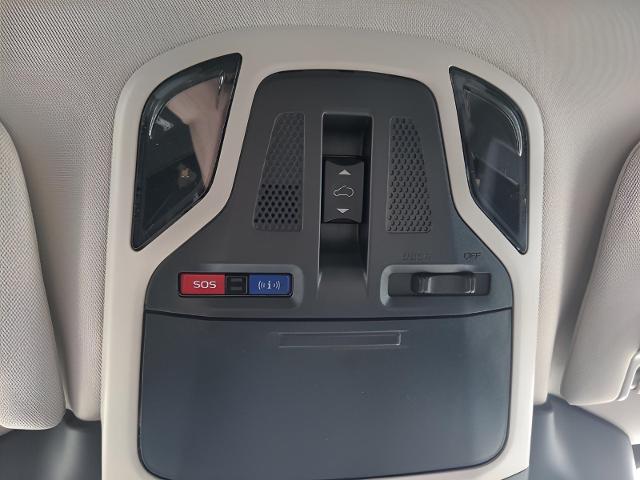 2025 Subaru Outback Vehicle Photo in Green Bay, WI 54304