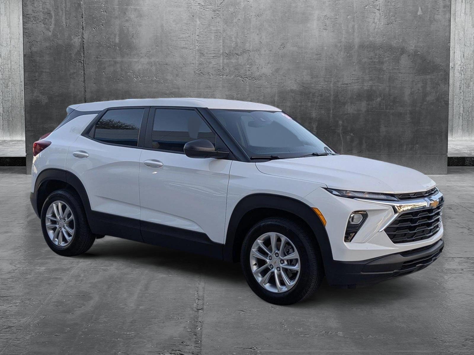 2024 Chevrolet Trailblazer Vehicle Photo in PEMBROKE PINES, FL 33024-6534