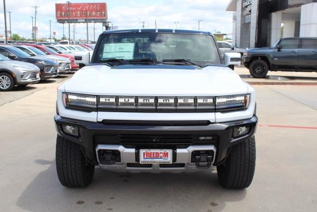 2025 GMC HUMMER EV Pickup Vehicle Photo in Greenville, TX 75402