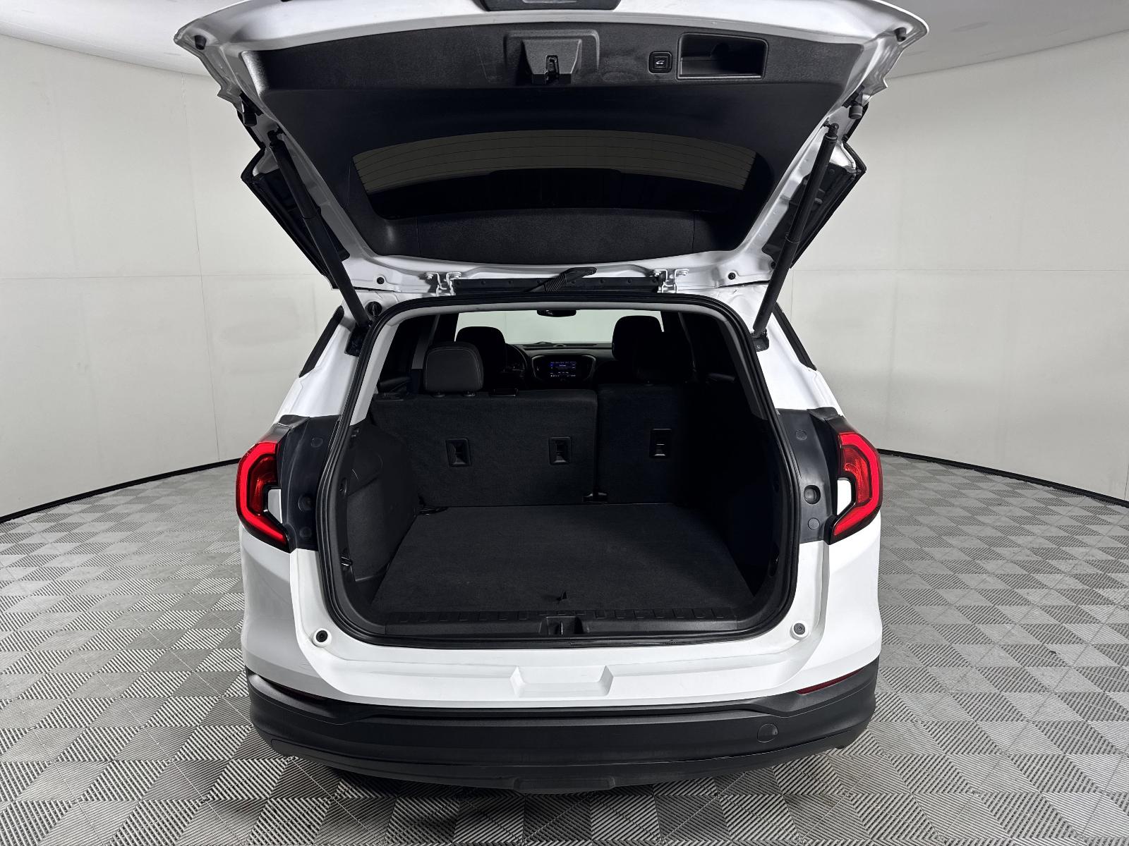 2021 GMC Terrain Vehicle Photo in GEORGETOWN, TX 78626-7508