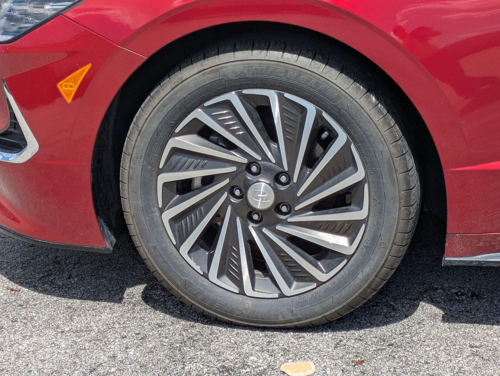 2023 Hyundai SONATA Hybrid Vehicle Photo in Jacksonville, FL 32244