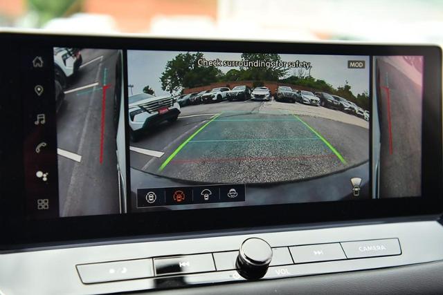 2025 Nissan Rogue Vehicle Photo in Ballwin, MO 63011