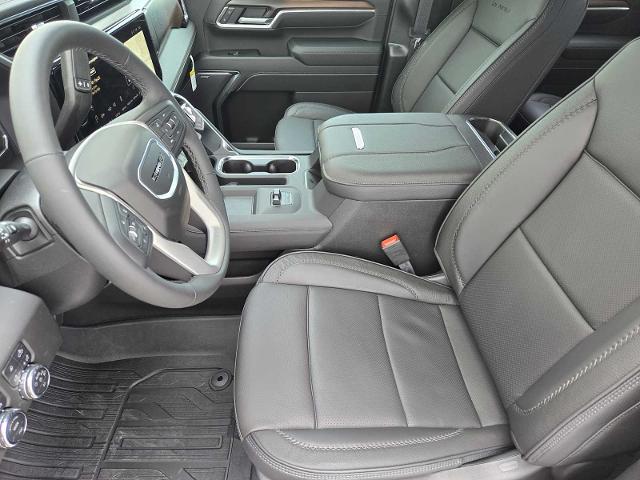 2025 GMC Sierra 2500 HD Vehicle Photo in DALLAS, TX 75209-3016